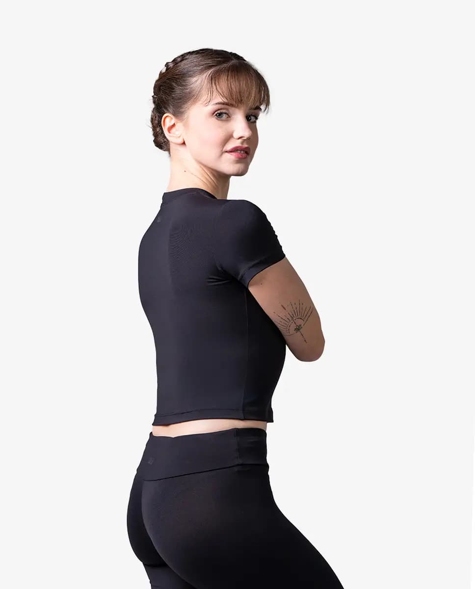 Tight Short Sleeve Dance T-shirt Briana